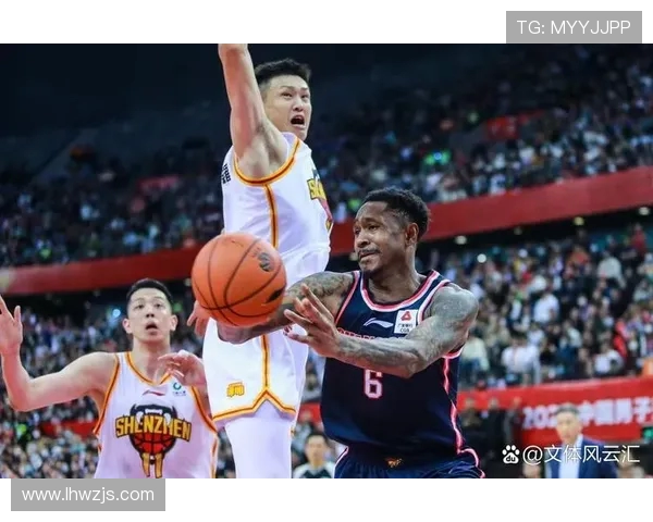 广州篮球队战术实力强劲荣登全国第三名引发热议