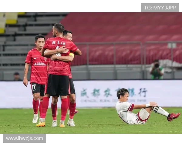 成都足球队在足球意识排行榜中荣登第八名展现出强劲实力与潜力