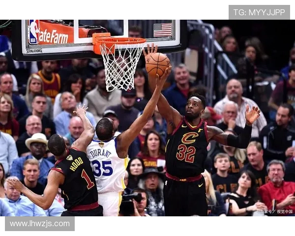 2016年NBA总决赛骑士与雷霆的巅峰对决回顾与精彩瞬间分析