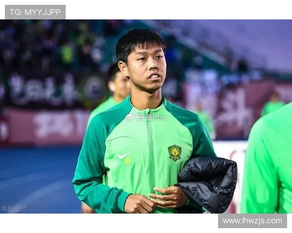 北京羽毛球队个人能力引发热议球员表现与团队协作的深度探讨 北京羽毛球队个人能力引发热议球员表现与团队协作的深度探讨