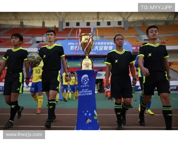 杭州足球队在总决赛中的灵活性展现与战术调整分析